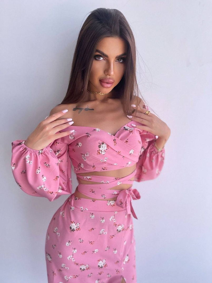 Квітковий комплект: топ із зав'язками на талії + спідниця міді з розрізом | PUSHKA SHOP