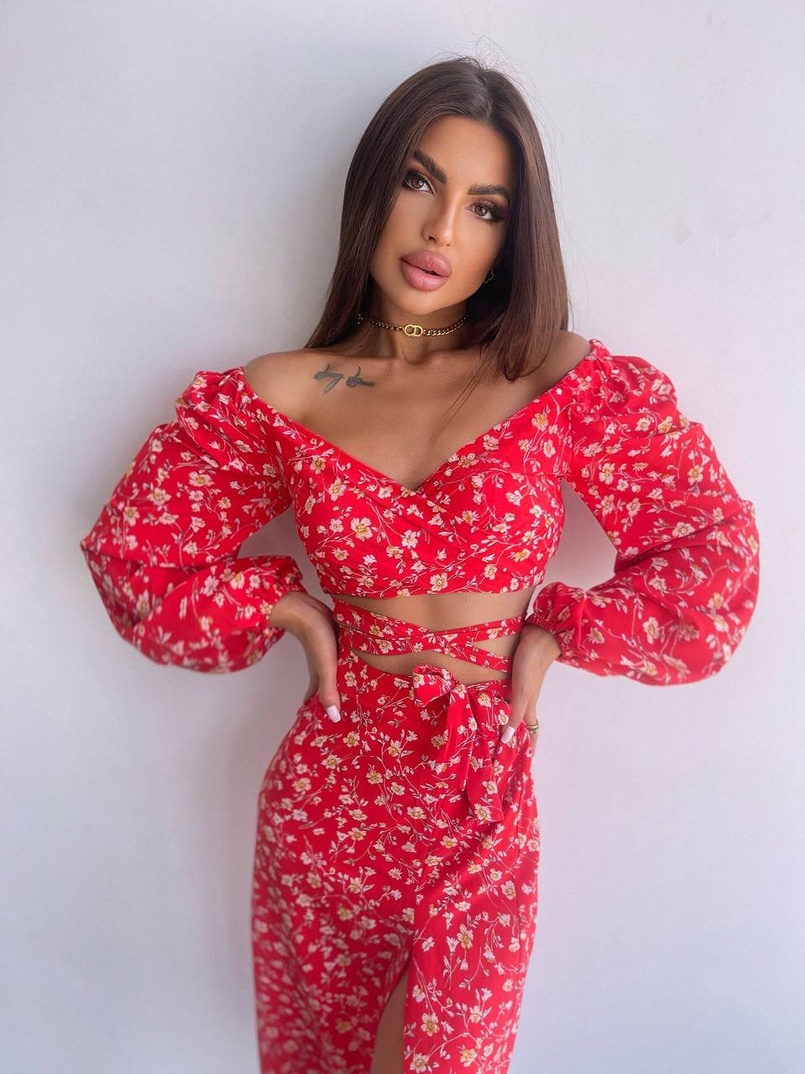 Квітковий комплект: топ із зав'язками на талії + спідниця міді з розрізом | PUSHKA SHOP