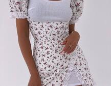 Сукня з квітковим принтом декорована мереживом  Сукня з квітковим принтом декорована мереживом  | PUSHKA SHOP