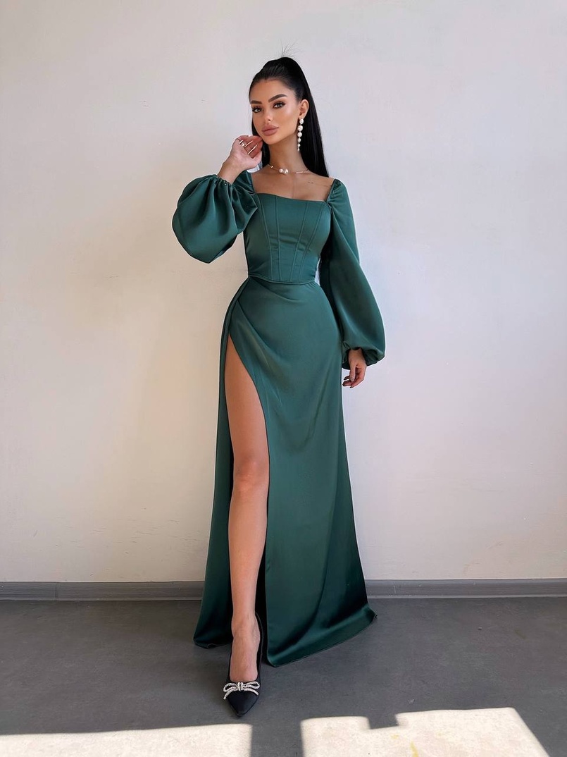 Атласний комплект: корсет + спідниця максі з драпіруванням Атласний комплект: корсет + спідниця максі з драпіруванням | PUSHKA SHOP