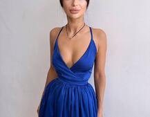 Шовкова сукня з пишною спідницею та шнурівкою на спинці Шовкова сукня з пишною спідницею та шнурівкою на спинці | PUSHKA SHOP