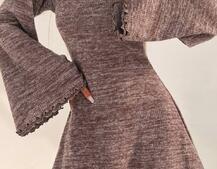 Трикотажна сукня міні з розкльошеними рукавами та відкритою спиною | PUSHKA SHOP