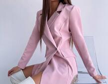 Приталена сукня-піджак, декорована бахромою зі страз Приталена сукня-піджак, декорована бахромою зі страз | PUSHKA SHOP