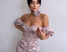 Сукня - міні з драпіруванням та трояндою-чокером | PUSHKA SHOP