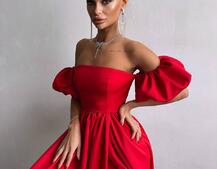 Сукня максі  з розрізом на спідниці та об’ємними рукавами  Сукня максі  з розрізом на спідниці та об’ємними рукавами  | PUSHKA SHOP