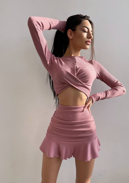 Трикотажный комплект: топ + юбка со сборкой  Трикотажный комплект: топ + юбка со сборкой  | PUSHKA SHOP