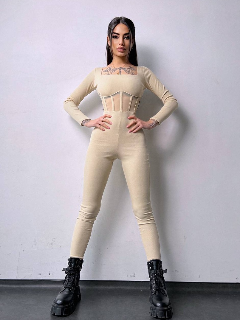 Облягаючий трикотажний комбінезон з елементами корсету  Облягаючий трикотажний комбінезон з елементами корсету  | PUSHKA SHOP