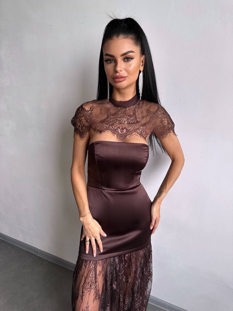 Елегантна сукня максі з мереживом | PUSHKA SHOP