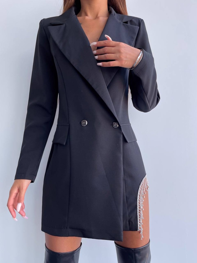 Приталена сукня-піджак, декорована бахромою зі страз Приталена сукня-піджак, декорована бахромою зі страз | PUSHKA SHOP