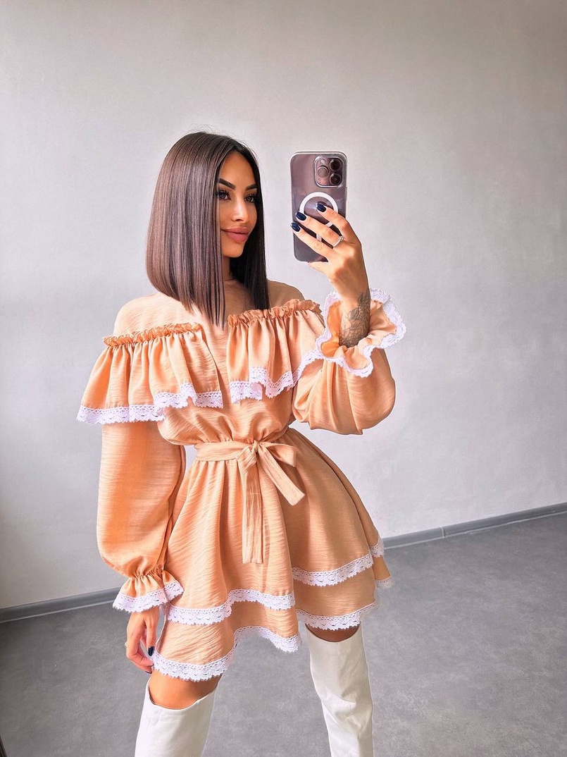 Сукня декорована мереживом Сукня декорована мереживом | PUSHKA SHOP