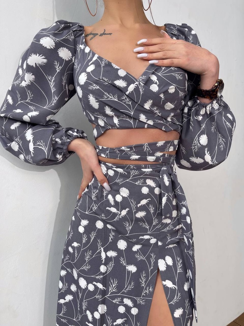 Комплект: топ із зав'язками на талії + спідниця міді з розрізом | PUSHKA SHOP