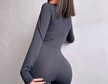 Облягаючий комбінезон з двома змійками та застібкою на талії Облягаючий комбінезон з двома змійками та застібкою на талії | PUSHKA SHOP