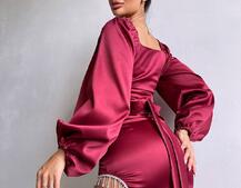 Атласний комплект, декорований бахромою зі страз Атласний комплект, декорований бахромою зі страз | PUSHKA SHOP