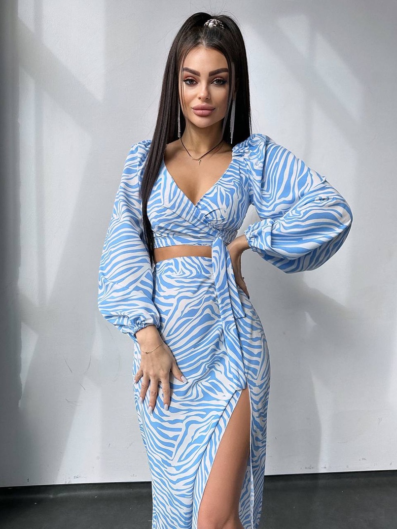 Комплект: топ із зав'язками на талії + спідниця міді з розрізом Комплект: топ із зав'язками на талії + спідниця міді з розрізом | PUSHKA SHOP