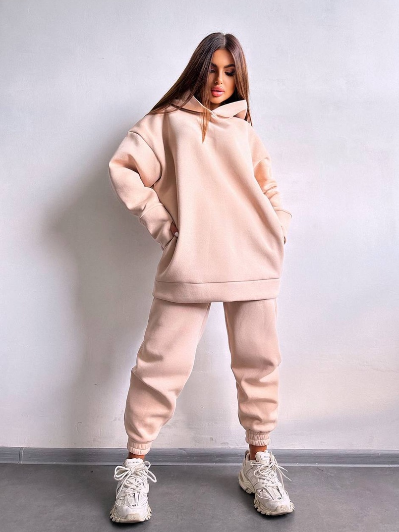 Теплий комплект: худі + спортивні штани Теплий комплект: худі + спортивні штани | PUSHKA SHOP