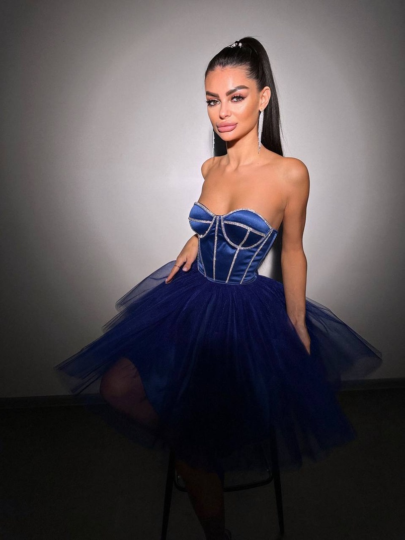 Комплект: корсет, декорований стразами  +  пишна фатинова спідниця Комплект: корсет, декорований стразами  +  пишна фатинова спідниця | PUSHKA SHOP