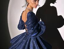 Сяюча корсетна сукня з пишною подвійною спідницею та об‘ємними рукавами | PUSHKA SHOP