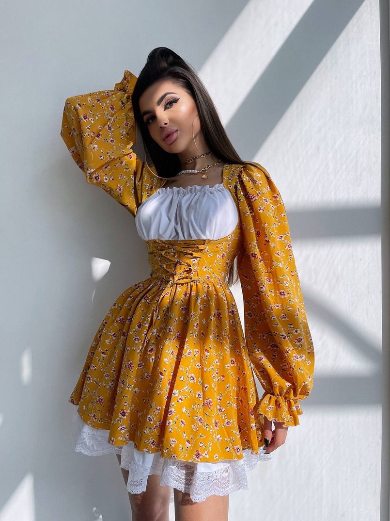 Квіткова сукня,декорована мереживом. Квіткова сукня,декорована мереживом. | PUSHKA SHOP