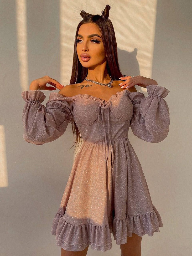 Блискуча сукня з оборками та чашками з ефектом push up Блискуча сукня з оборками та чашками з ефектом push up | PUSHKA SHOP