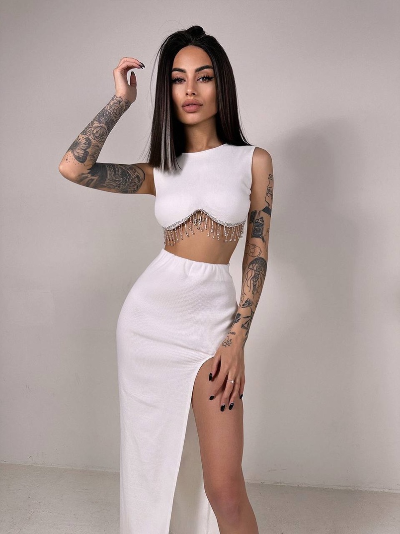 Комплект: топ з бахромою зі страз та спідниця з розрізом  | PUSHKA SHOP