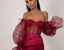 Улюблений комплект в новому виконанні: корсет бюстьє з об’ємними рукавами + спідниця міні Улюблений комплект в новому виконанні: корсет бюстьє з об’ємними рукавами + спідниця міні | PUSHKA SHOP