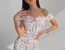 Цветочное платье мини с корсетной вставкой  на талии и присобранной юбкой  Цветочное платье мини с корсетной вставкой  на талии и присобранной юбкой  | PUSHKA SHOP