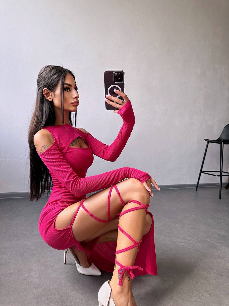 Трикотажна сукня з зав’язкою на ніжку   | PUSHKA SHOP