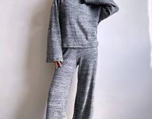 Трикотажний базовий комплект: світшот + штани  Трикотажний базовий комплект: світшот + штани  | PUSHKA SHOP