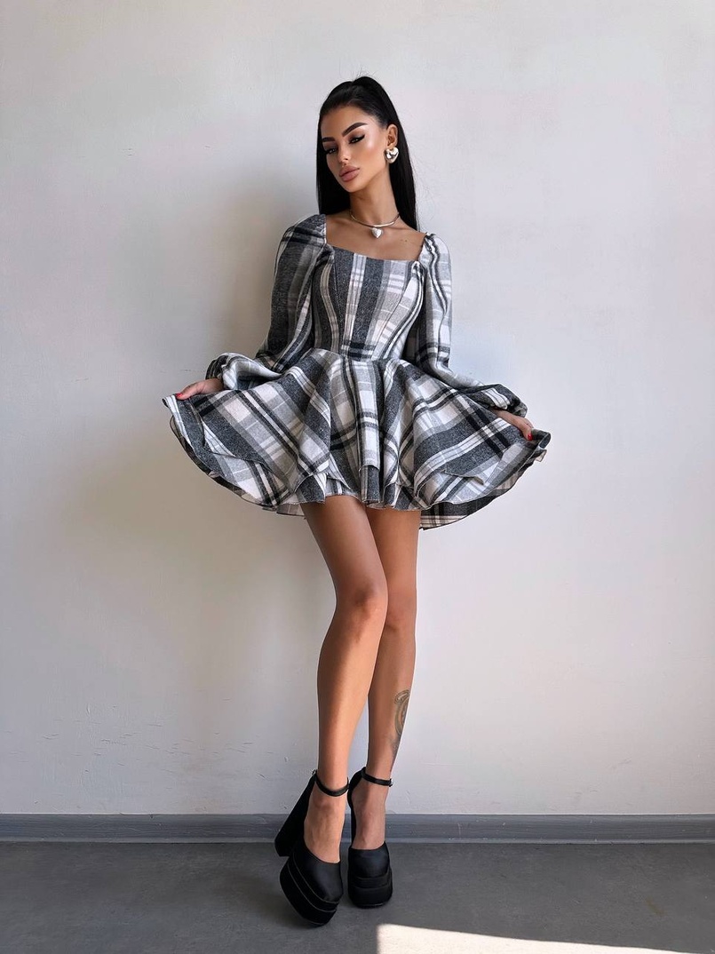 Корсетна сукня з подвійною спідницею та обʼємними рукавами у клітинку  Корсетна сукня з подвійною спідницею та обʼємними рукавами у клітинку  | PUSHKA SHOP