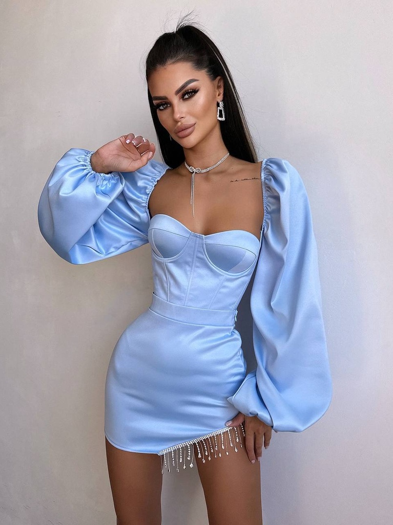 Атласний  комплект: корсет + спідниця декорована бахромою зі страз Атласний  комплект: корсет + спідниця декорована бахромою зі страз | PUSHKA SHOP