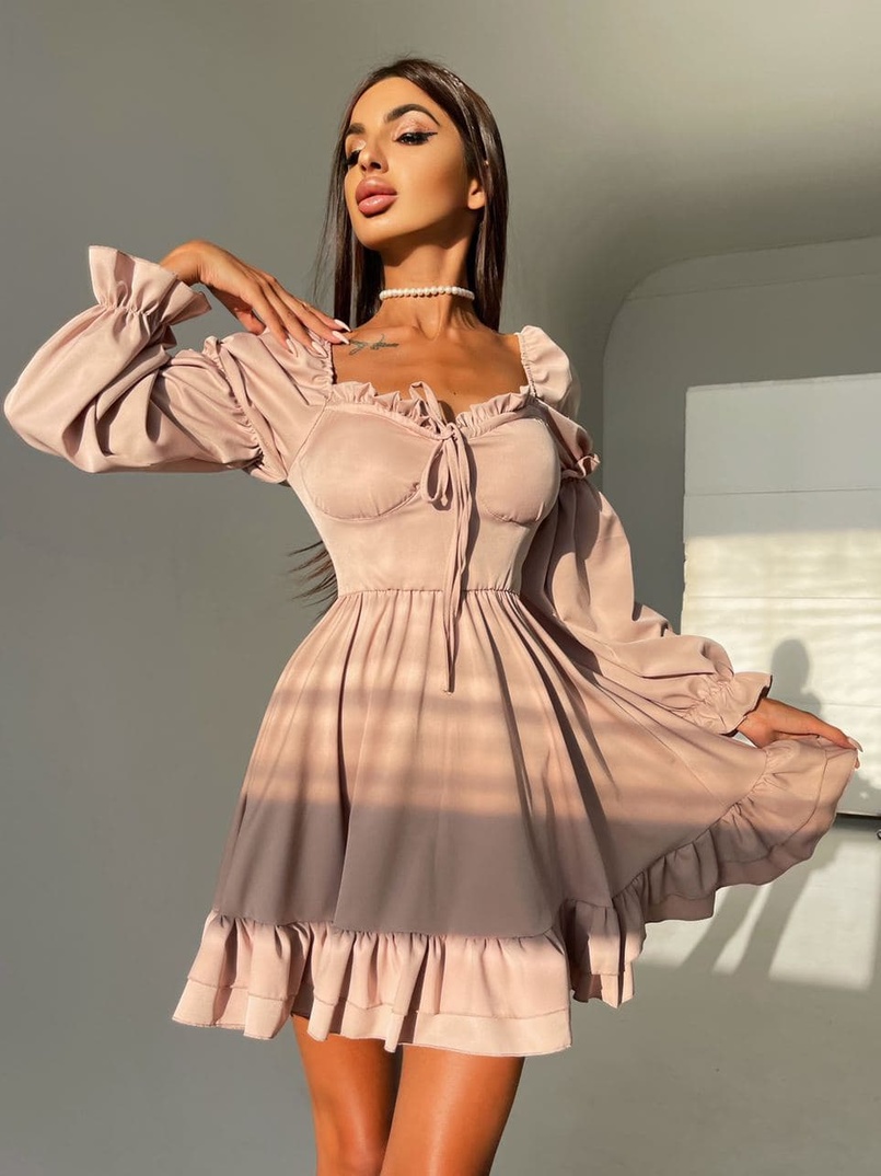 Платье с чашечками и пышной юбкой с оборками   | PUSHKA SHOP