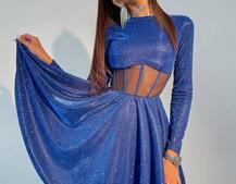 Приталена блискуча сукня з корсетною вставкою та пишною спідницею-сонцем Приталена блискуча сукня з корсетною вставкою та пишною спідницею-сонцем | PUSHKA SHOP