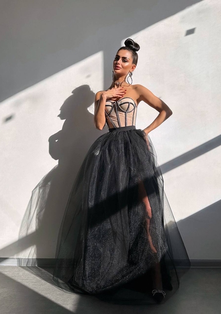 Комплект: корсет бюстьє декорований стразами + пишна спідниця максі  Ручна робота  Комплект: корсет бюстьє декорований стразами + пишна спідниця максі  Ручна робота  | PUSHKA SHOP