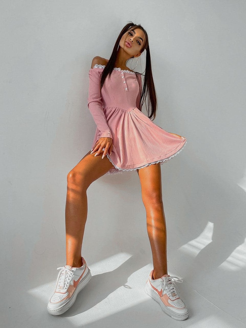 Трикотажное платье, декорированное кружевом   Трикотажное платье, декорированное кружевом   | PUSHKA SHOP