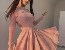 Приталенное трикотажное платье с открытой спинкой  Приталенное трикотажное платье с открытой спинкой  | PUSHKA SHOP