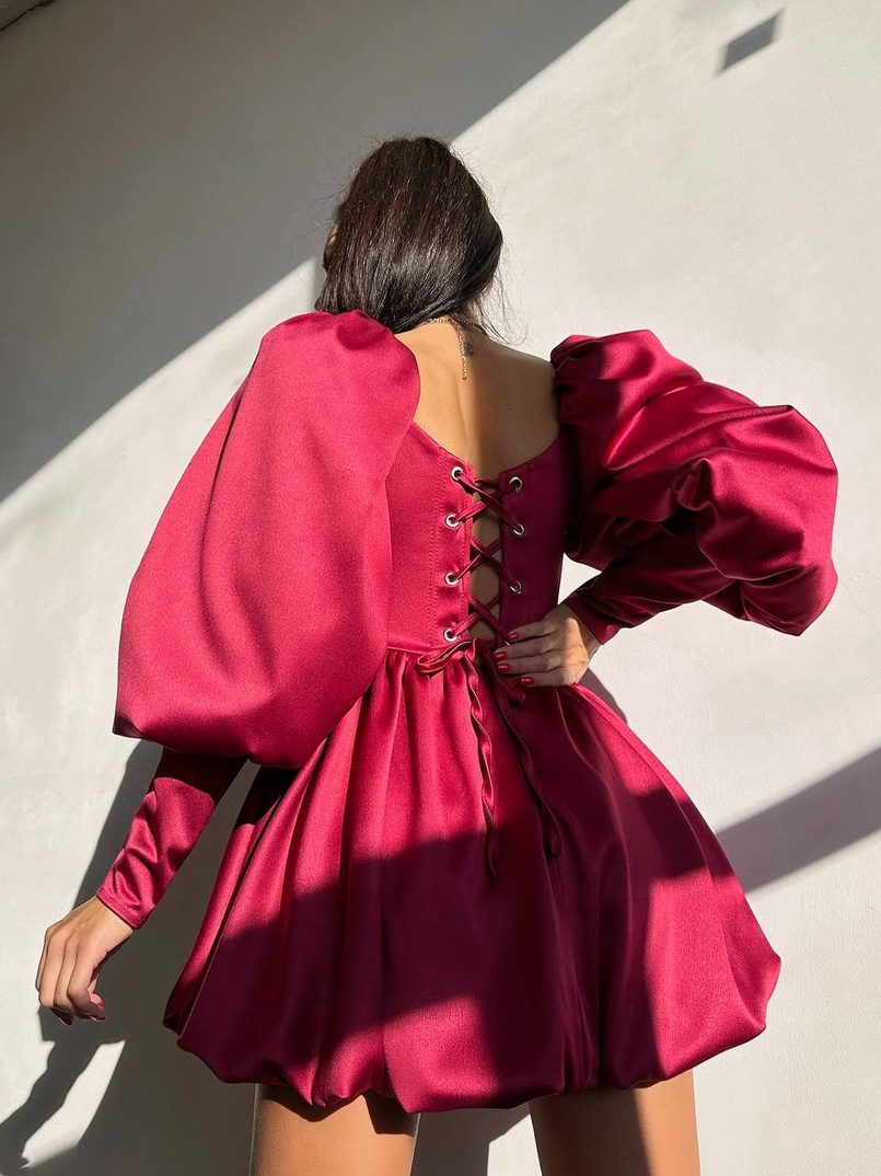 Сукня з обʼємними рукавами та спідницею балоном  Сукня з обʼємними рукавами та спідницею балоном  | PUSHKA SHOP