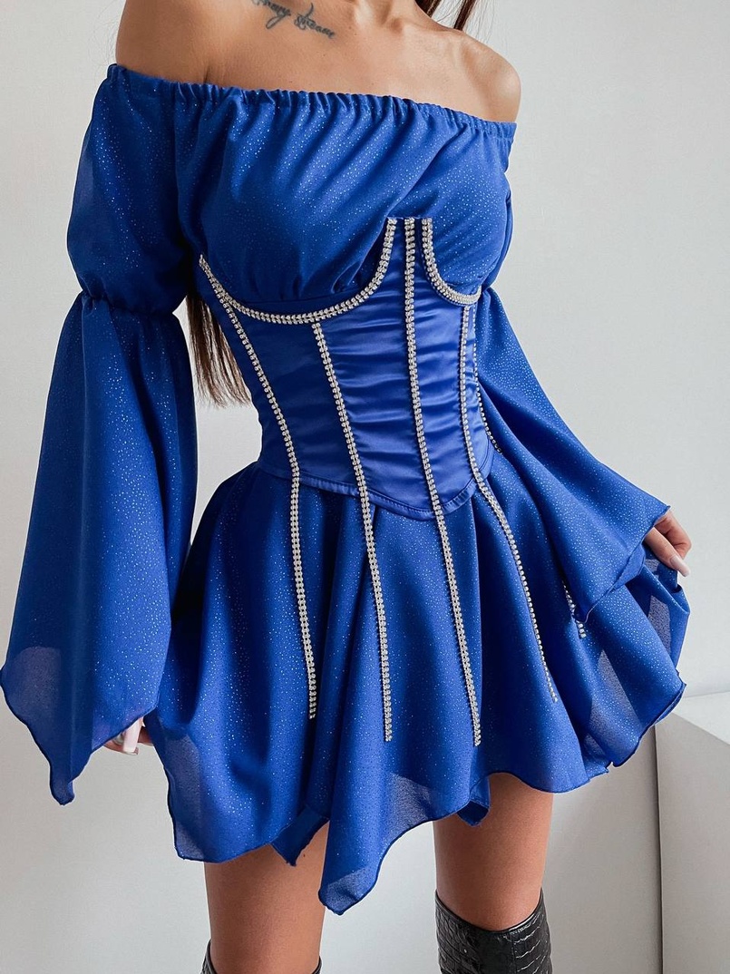 Шифонова сукня на підкладці з розкльошеними рукавами з асиметричною спідницею + корсет декорований стразами Ручна робота! Шифонова сукня на підкладці з розкльошеними рукавами з асиметричною спідницею + корсет декорований стразами Ручна робота! | PUSHKA SHOP