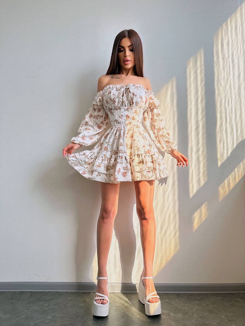 Квіткова сукня з воланами та шнуровкою по спинці Квіткова сукня з воланами та шнуровкою по спинці | PUSHKA SHOP