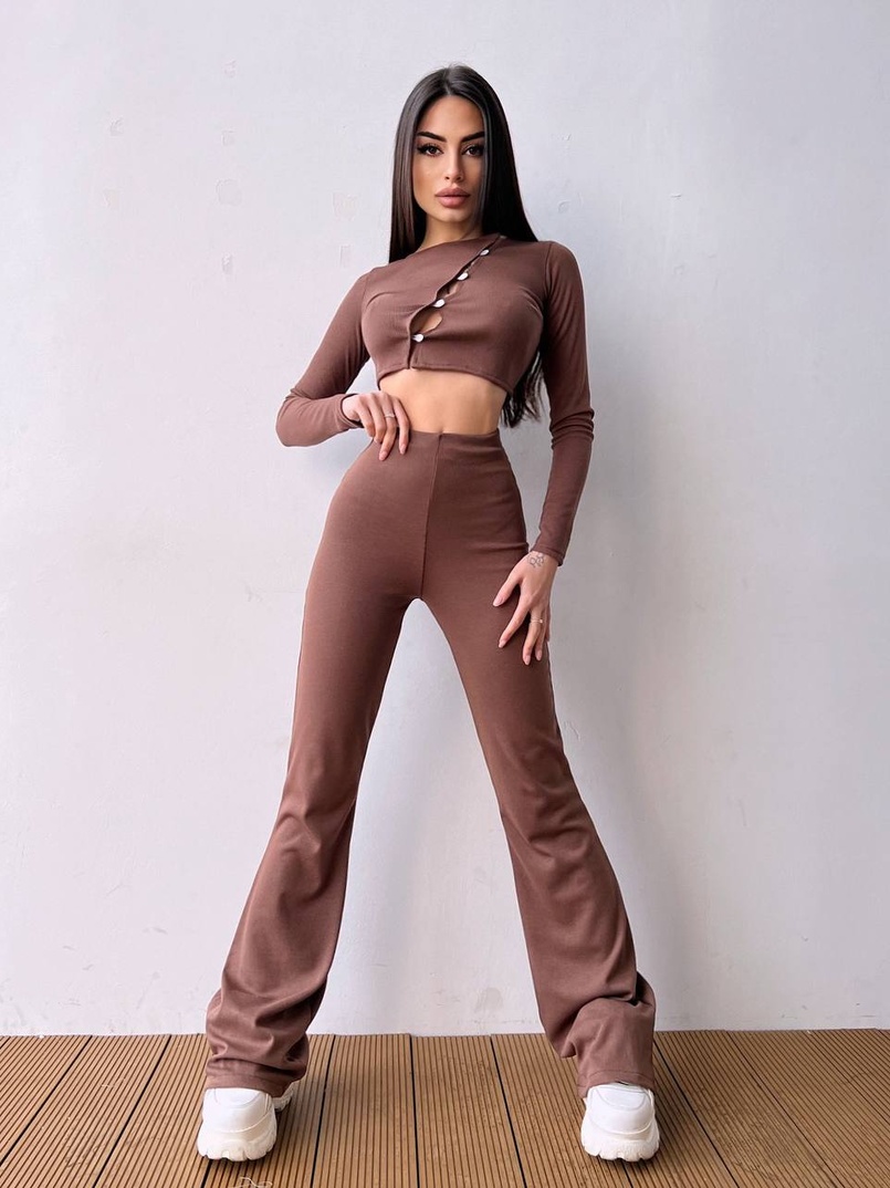 Комплект : штани кльош і топ на ґудзиках   Комплект : штани кльош і топ на ґудзиках   | PUSHKA SHOP