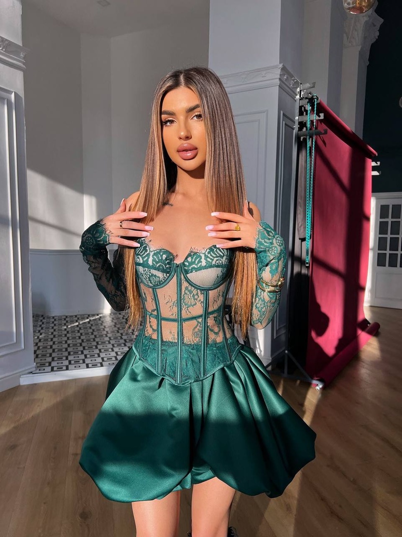 Комплект : мереживний корсет з чашечками+ спідниця балон Комплект : мереживний корсет з чашечками+ спідниця балон | PUSHKA SHOP