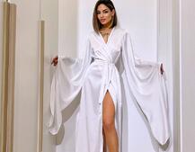 Шовковий халатик із розкльошеними рукавами Шовковий халатик із розкльошеними рукавами | PUSHKA SHOP