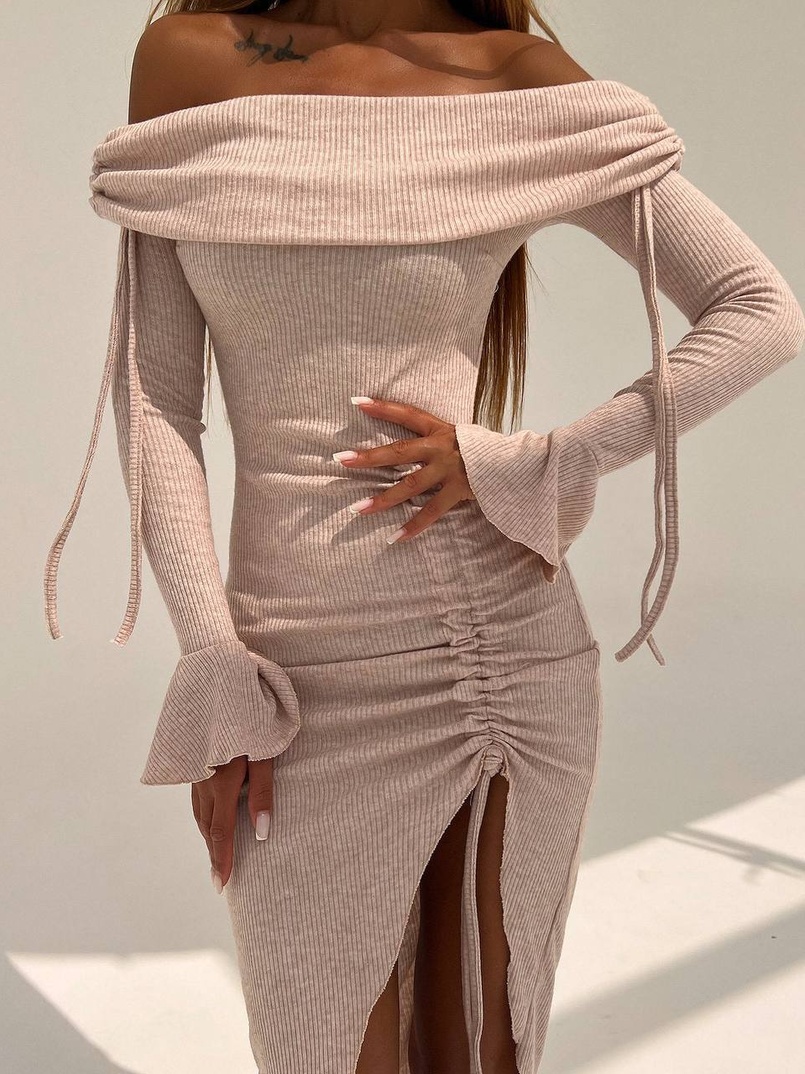 Трикотажна сукня міді з хомутом   | PUSHKA SHOP