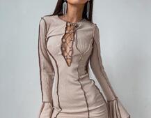 Трикотажное платье с контрастными элементами и шнуровкой  | PUSHKA SHOP