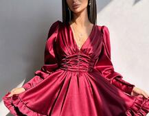 Атласна сукня з пишною подвійною спідницею та об‘ємними рукавами Атласна сукня з пишною подвійною спідницею та об‘ємними рукавами | PUSHKA SHOP