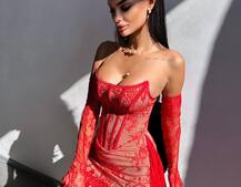 Сукня міні зі шлейфом та рукавичками Сукня міні зі шлейфом та рукавичками | PUSHKA SHOP