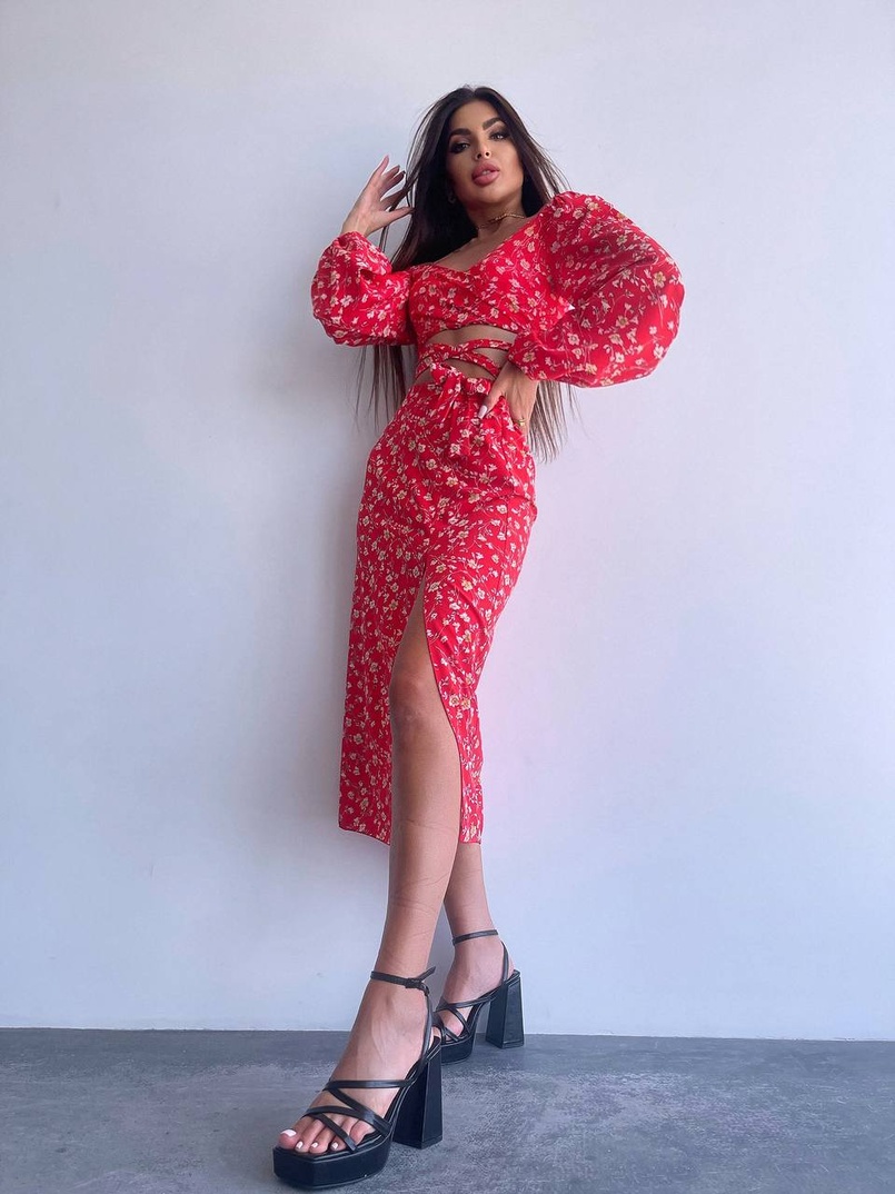 Квітковий комплект: топ із зав'язками на талії + спідниця міді з розрізом | PUSHKA SHOP