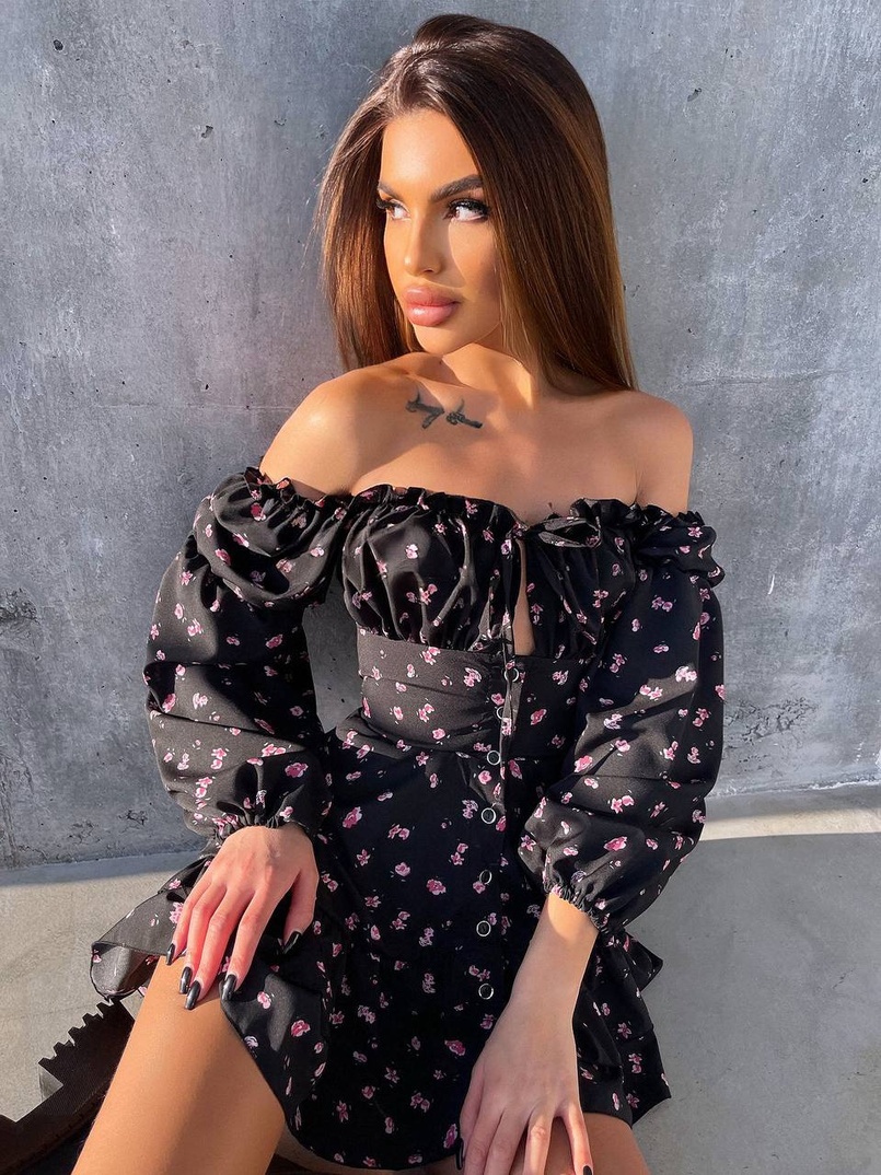 Сукня з воланами та шнурівкою  по спинці Сукня з воланами та шнурівкою  по спинці | PUSHKA SHOP