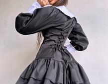 Котонова сукня з рюшами на гудзиках зі шнурівкою на спинці Котонова сукня з рюшами на гудзиках зі шнурівкою на спинці | PUSHKA SHOP