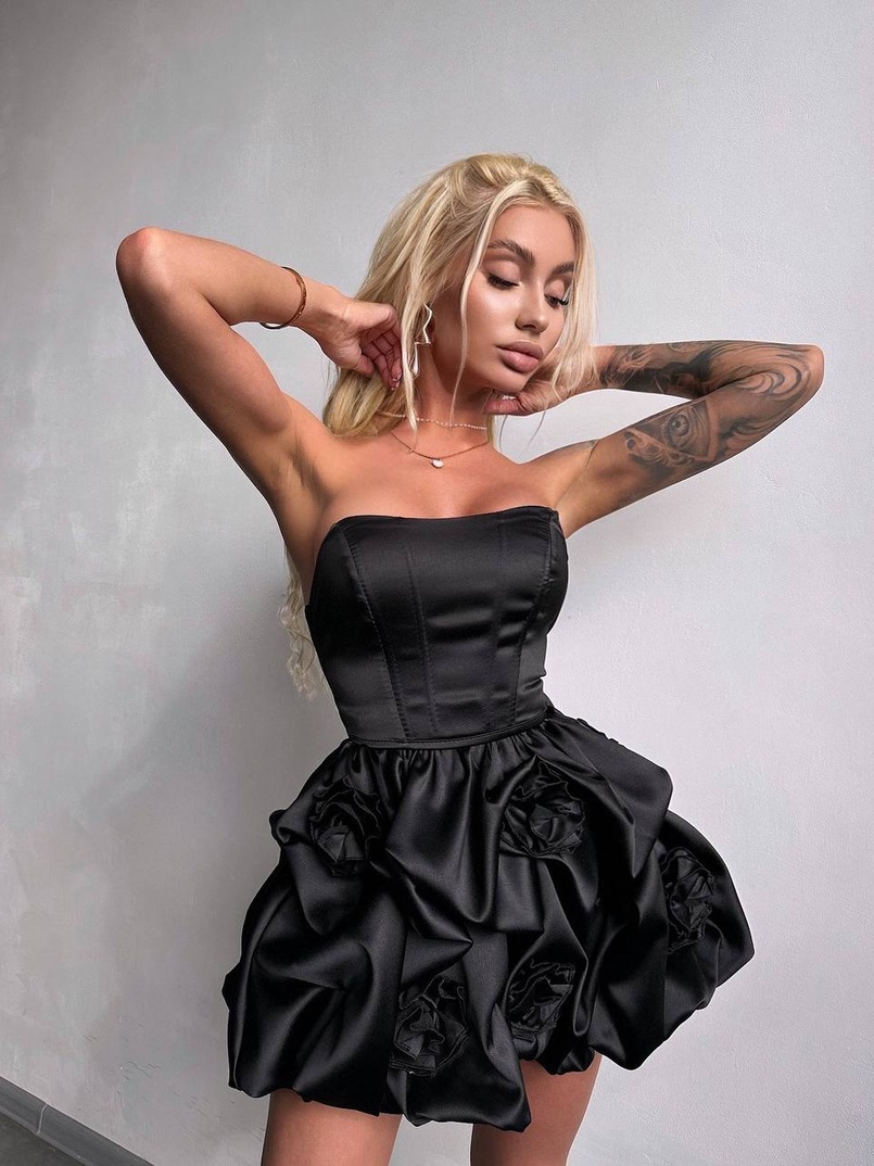 Комплект: корсет з  + спідниця декорована трояндами  Комплект: корсет з  + спідниця декорована трояндами  | PUSHKA SHOP