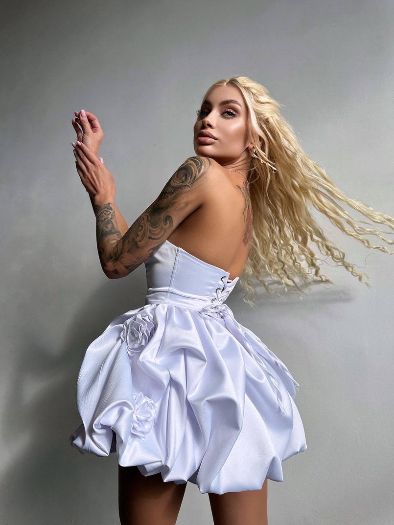 Комплект: корсет з  + спідниця декорована трояндами  Комплект: корсет з  + спідниця декорована трояндами  | PUSHKA SHOP